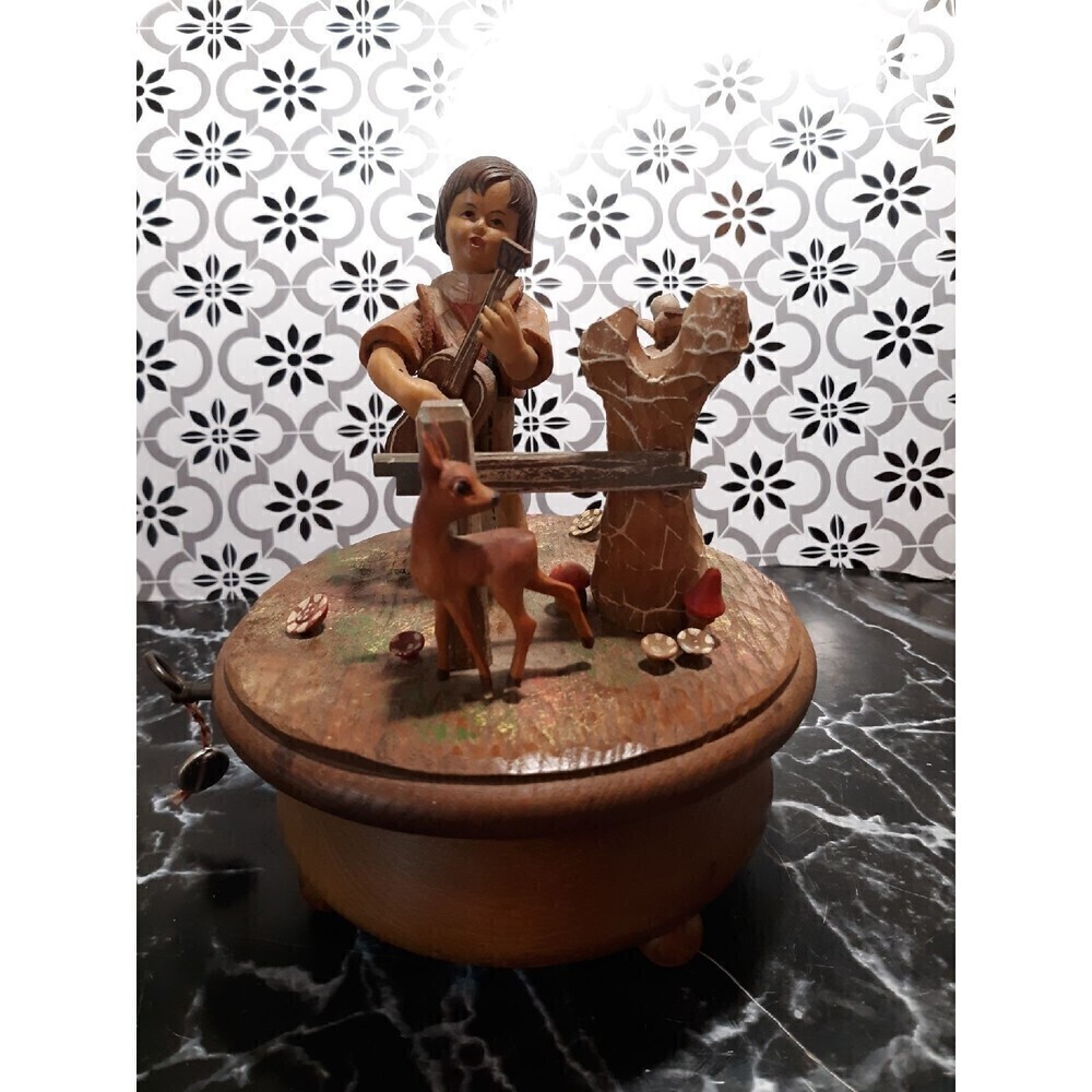 Thornes swiss made music box antique